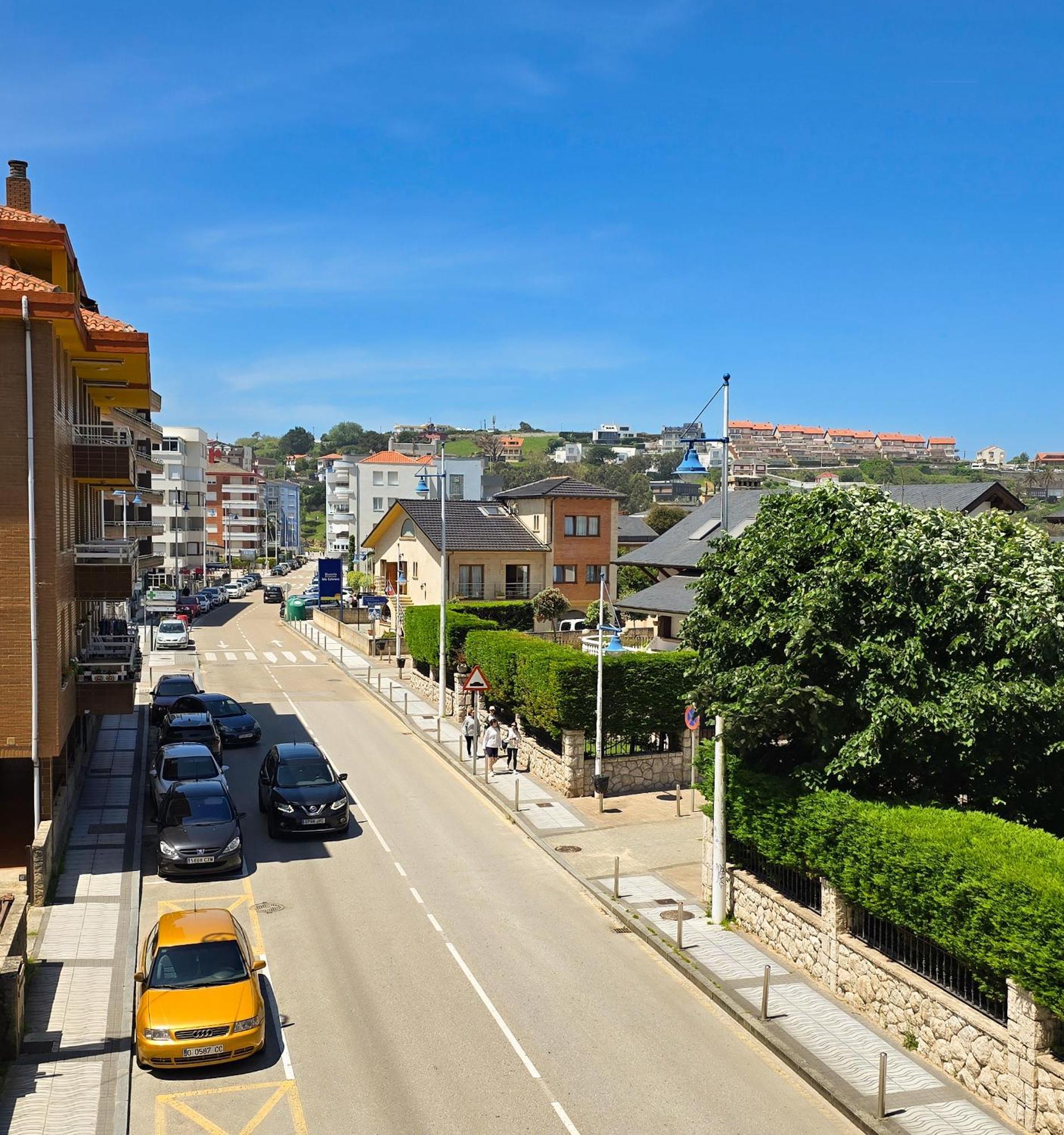 Casa Playa Primera: Encanto Familiar Frente al Mar Suances Exterior photo